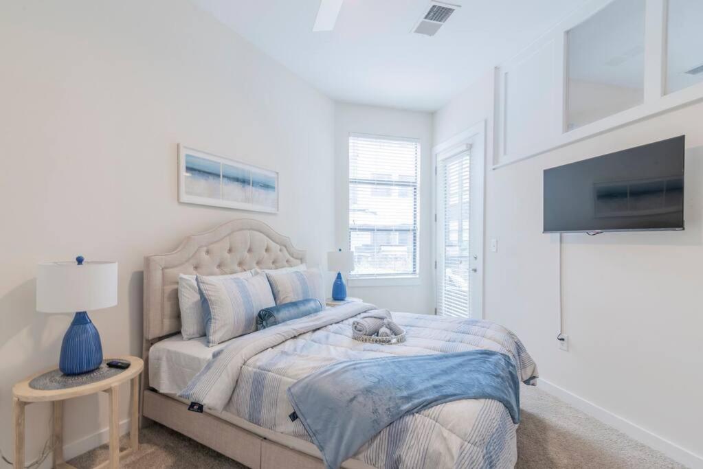 Charming Cozy Apartment With Wi-Fi & Free Parking シャーロット エクステリア 写真